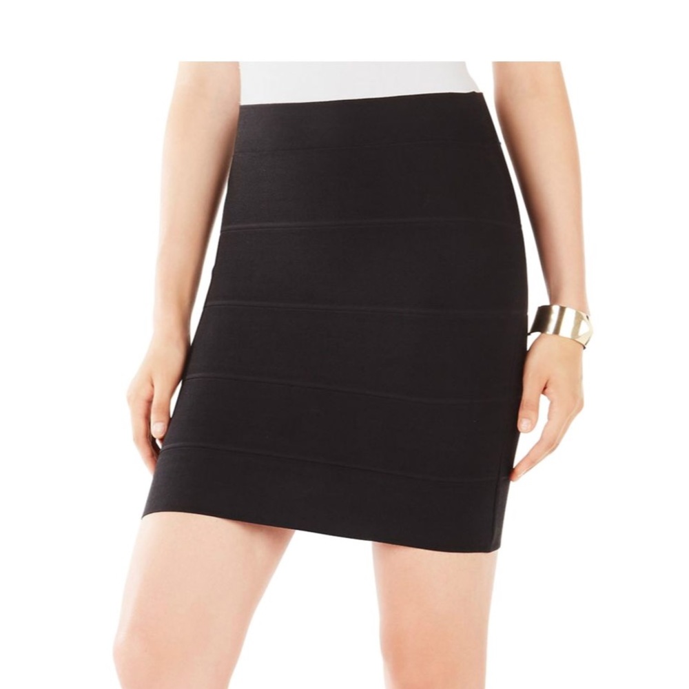 BCBG bandage skirt size small